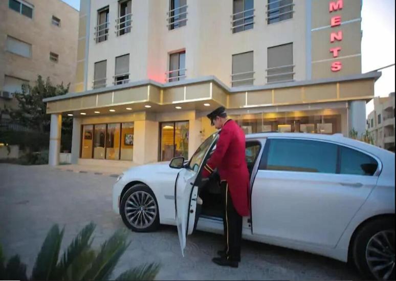 Lancaster Hotel Apartments Dahiet Alrasheed 安曼 外观 照片