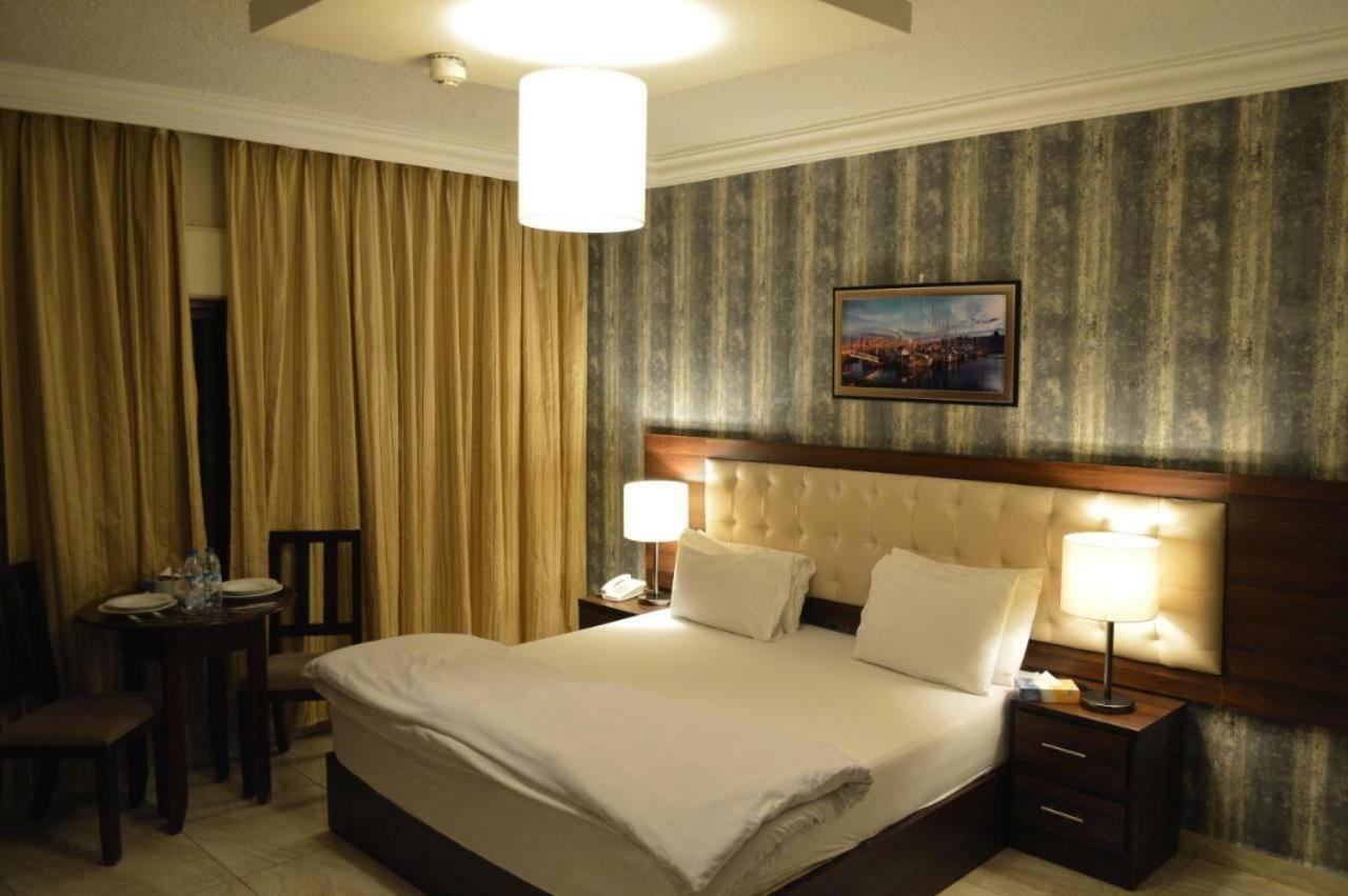 Lancaster Hotel Apartments Dahiet Alrasheed 安曼 外观 照片